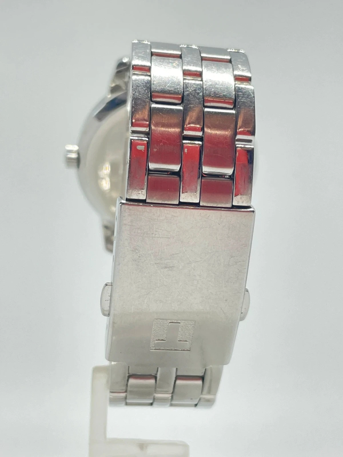 Montre Tissot Classic Dream Roman T033410B | Quartz suisse, acier, saphir, élégant et fin – photo 8